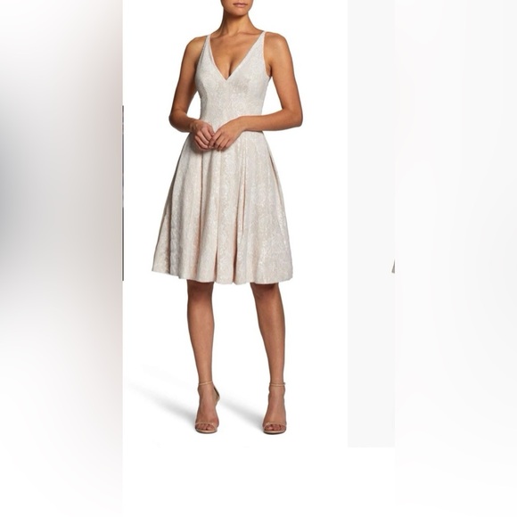 DRESS THE POPULATION Collette Sequin Fit & Flare Cocktail Dress SZ S - Picture 1 of 8